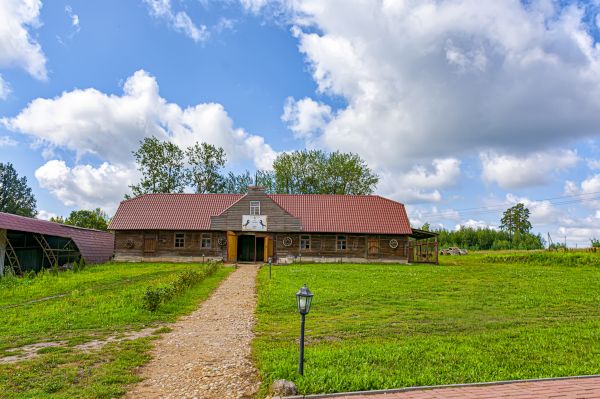 Barn Roofing Service in Acworth